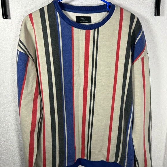 Men's Cotton On multi colored vertical striped large crewneck sweatshirt - Picture 1 of 5